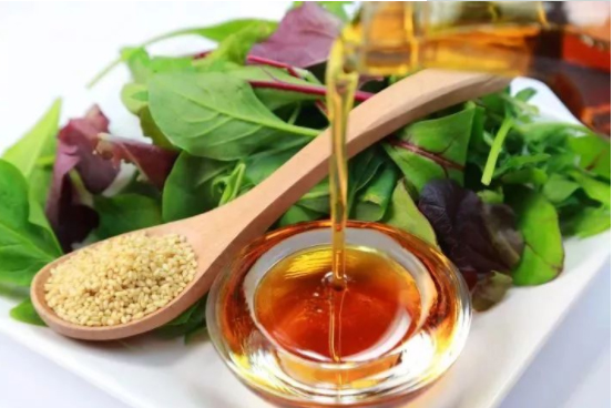 香油這些妙用你知道多少？別只拿來拌菜用！