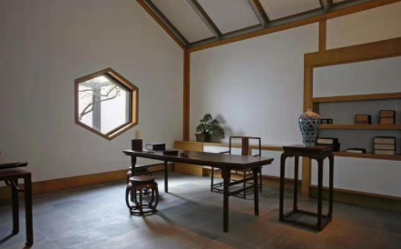 37度生活家居館：空間太小？家居定制給你“擴(kuò)容”